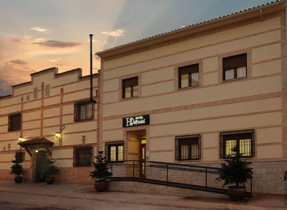 Hotel Daymiel Daimiel Exterior foto